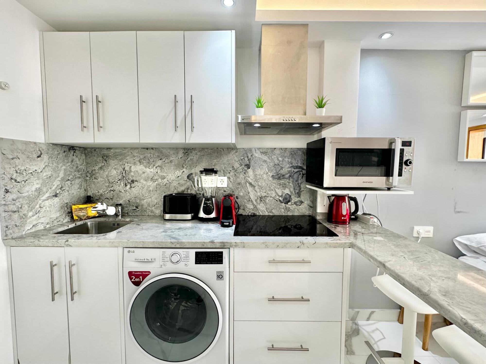 Studio Oasis In 2º Line Beach In The Centre Of Marbella - Eaw Homes ภายนอก รูปภาพ